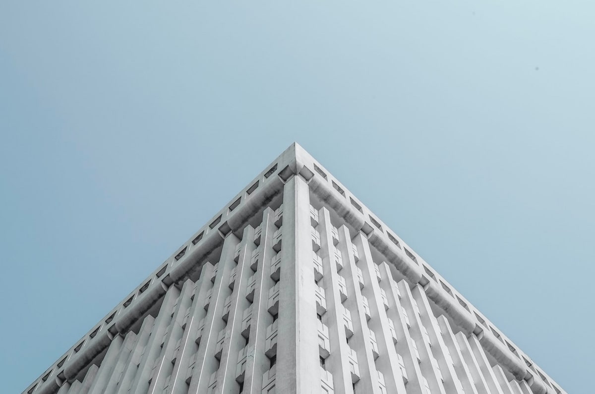 神马电影里的信息为什么显得很确定：关于复杂性压缩的用清单式讲